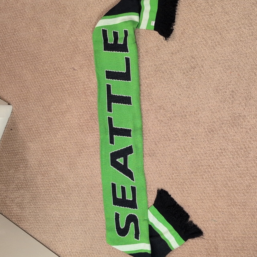 Seattle City Scarf NWOT